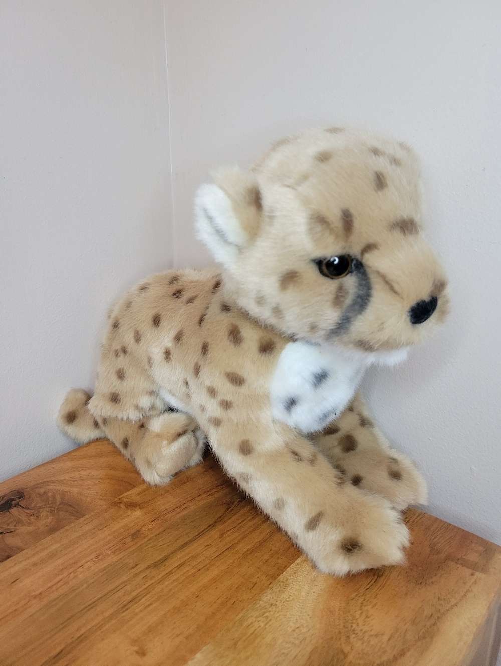 Douglas Cuddle Toys Chillin' Cheetah Cub Stuffed Plush Animal